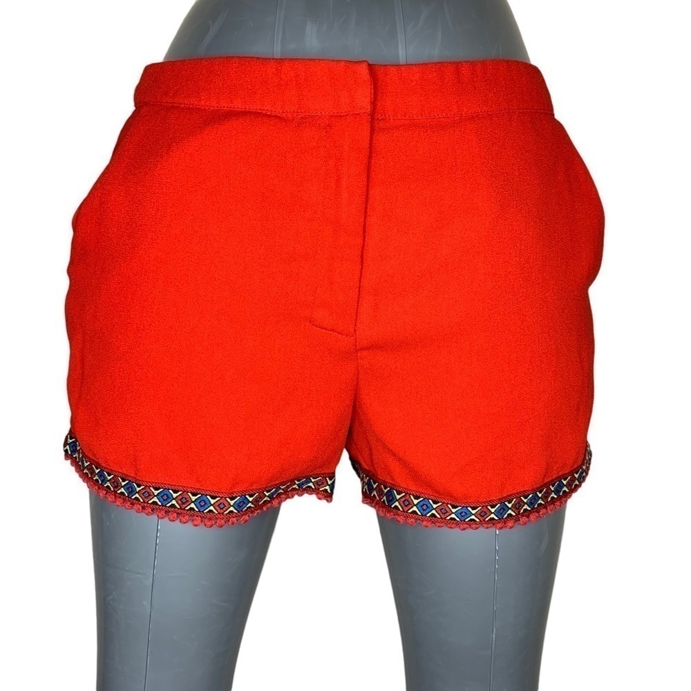 M Red Shorts Boho Embroidered Accent Medium Dressy Chino